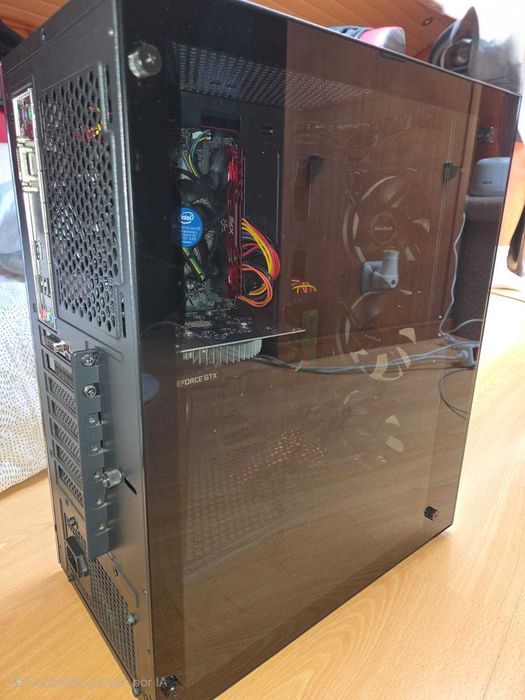 PC GAMING preservado e em ótimo estado