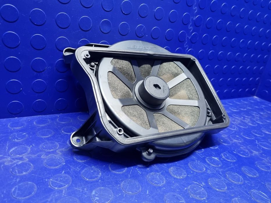 GŁOŚNIK basowy AUDI A6 C7 SEDAN głośnik subwoofer BOSE oryginał