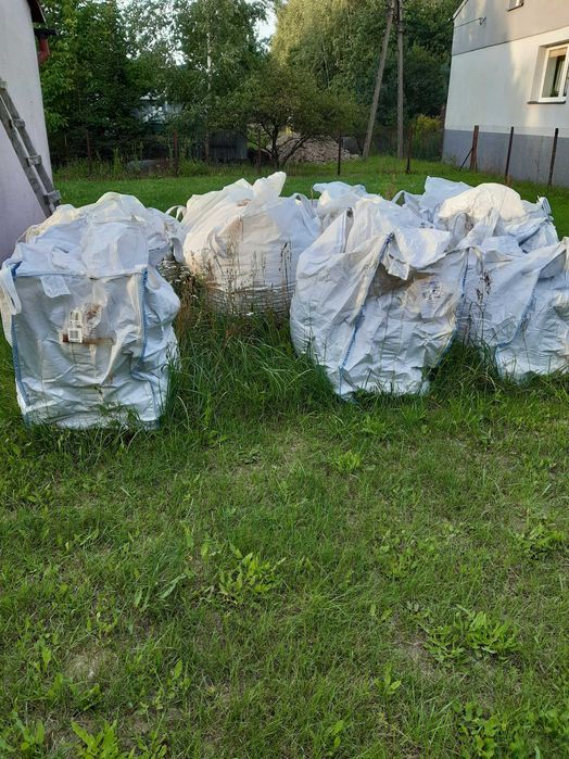 Trociny. Big bag uszy 8 worków. Mieszane opis.