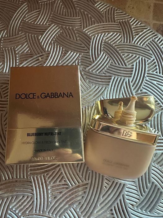 Продам оригинальный тини Dolce&Gabbana