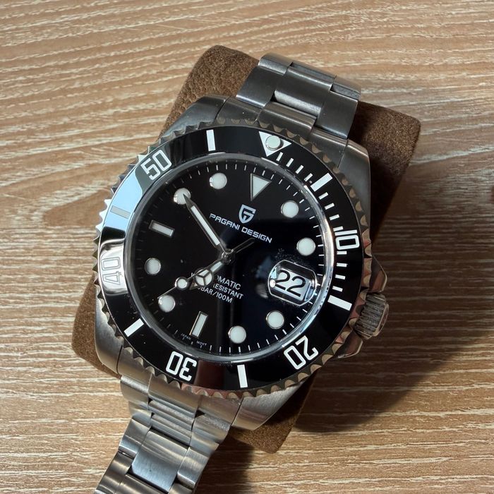 Pagani Design Submariner