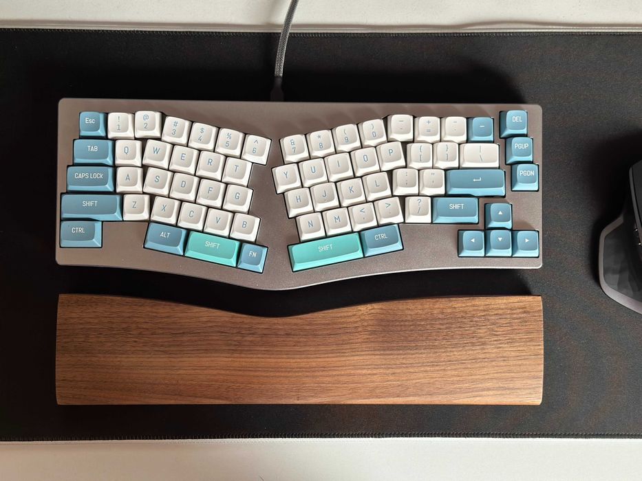 Teclado Mecânico YMDK Wings Alumínio Mill-Max HotSwap Custom Barebone
