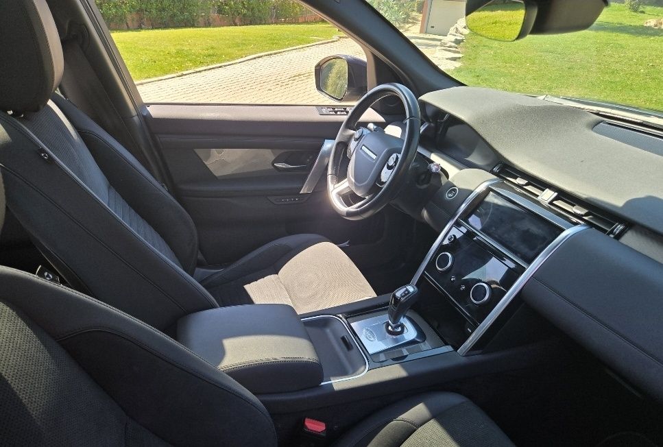 Land Rover Discovery Sport P300e PHEV IVA dedutível (Financiamento/Garantia)