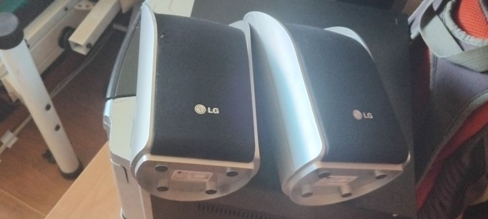 LG Colunas aúdio