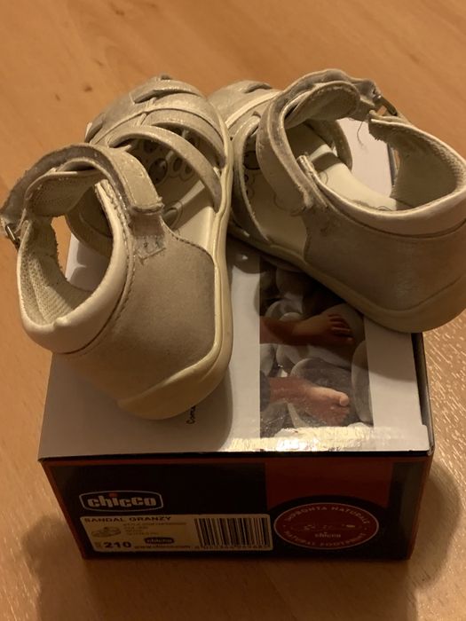 Sandalias chicco