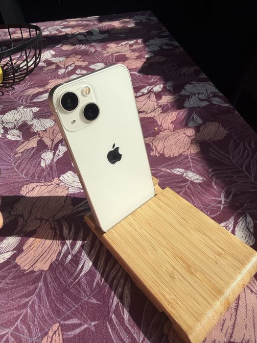 Iphone 13 - Biały - 95% Kondycja Baterii