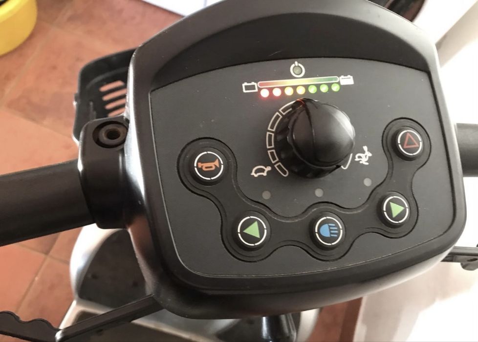 Invacare Leo - Mobilidade Elétrica
