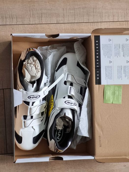Buty szosowe Northwave Sonic SRS r. 45 białe, nowe SPD