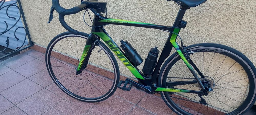 Rower szosowy GIANT propel advanced