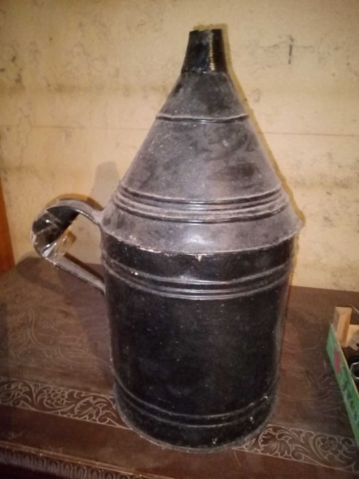 Vendo antiguidades para decoração