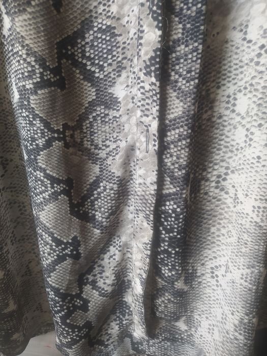 Narzutka,rozpinana,sukienka.Primark