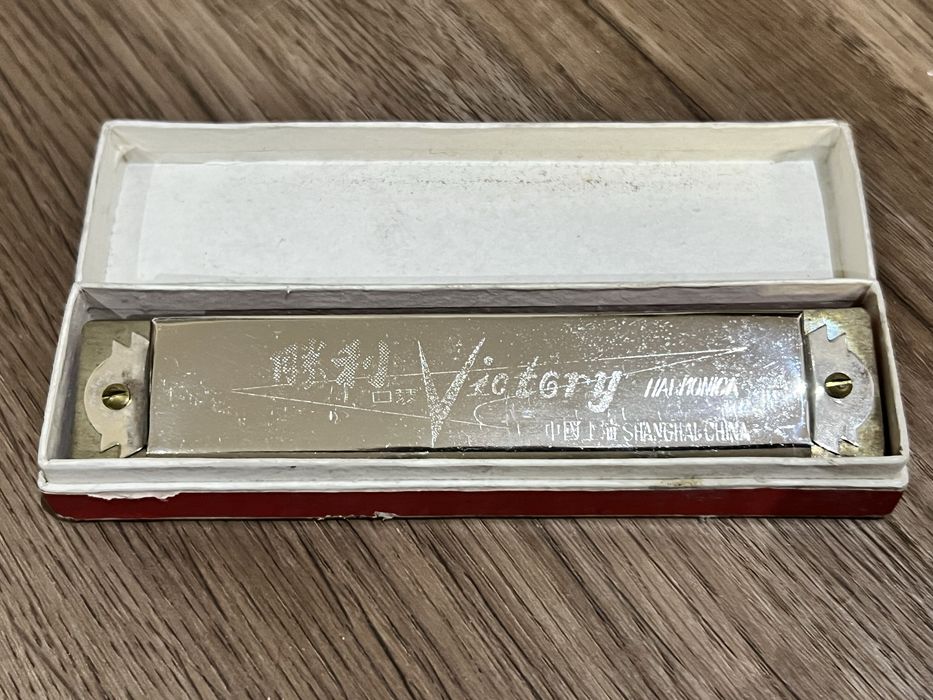 Vintage Victory Harmonica Caixa Original.