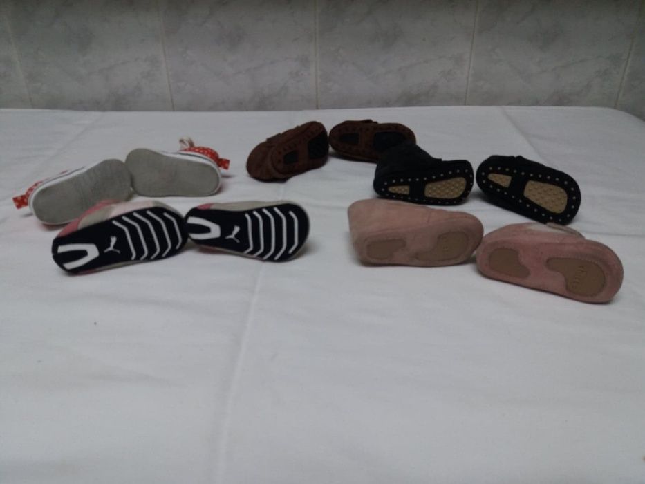 calçados novos de bébé nºs 16 e 17 - vários preços