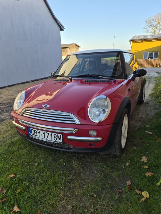 Mini Cooper 1.6 benzyna 116km