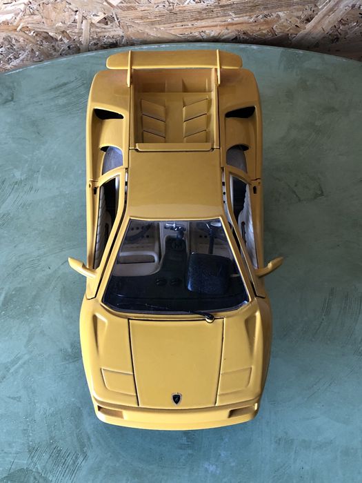 Колекційна модель Lamborghini Diablo  Bburago (Італія), 1:18, гарний стан!