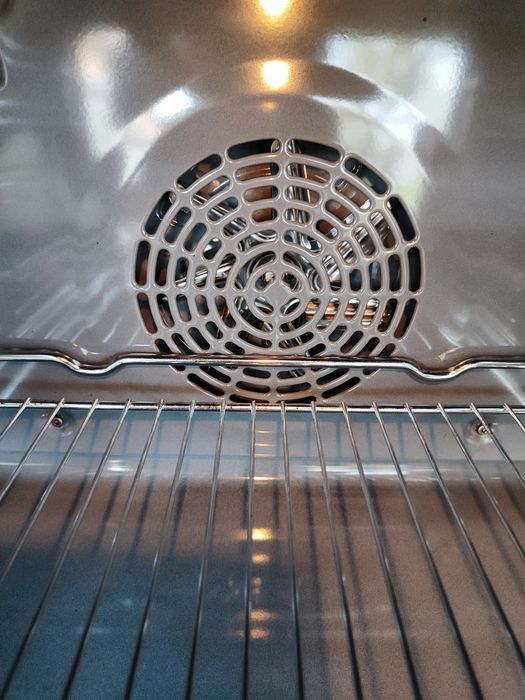 Духовий шкаф Siemens