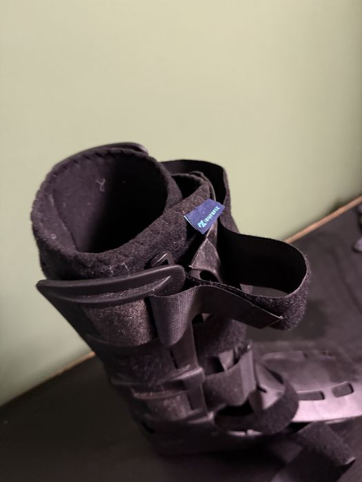 Ортопедичний чобіт Ортез