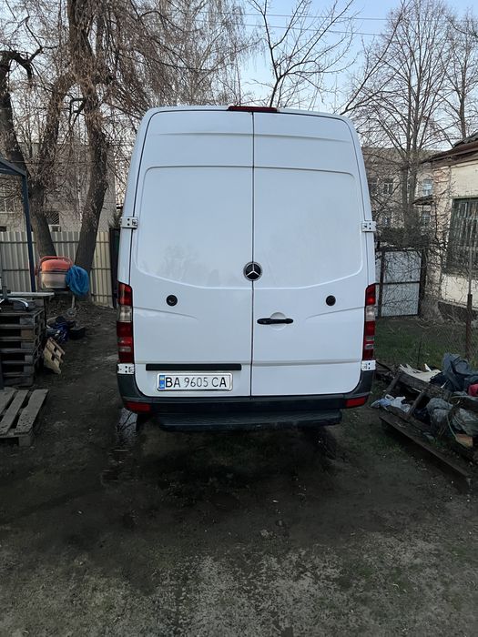 Мерседес спринтер