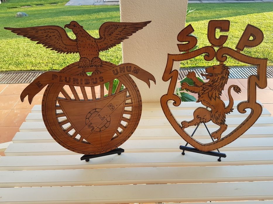 Emblema em madeira Benfica / Sporting