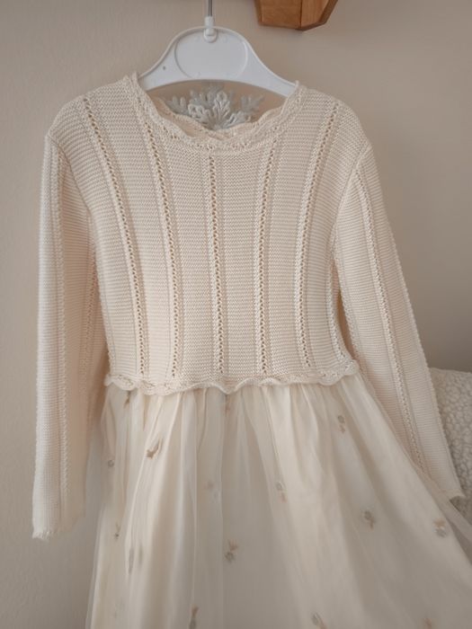 Красиве платтячко для дівчинки