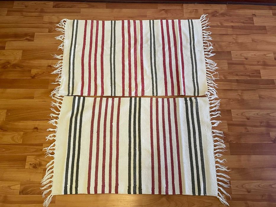 2 Tapetes (90x55 cm)