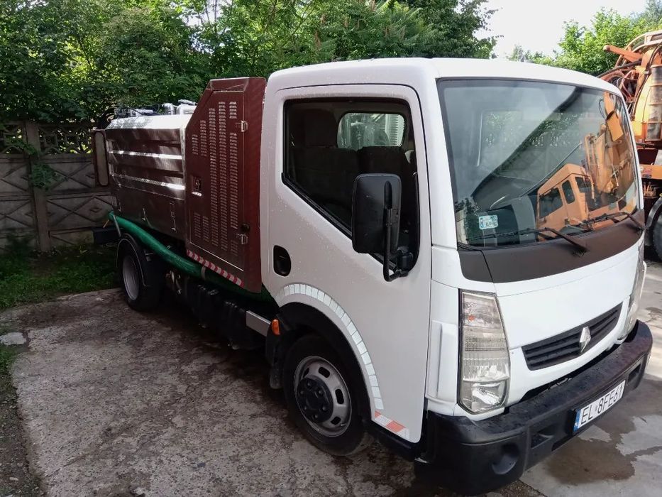 Renault MAXITY  do czyszczenia kanalizacji separatorów beczka asenizacyjna małe wjazdy
