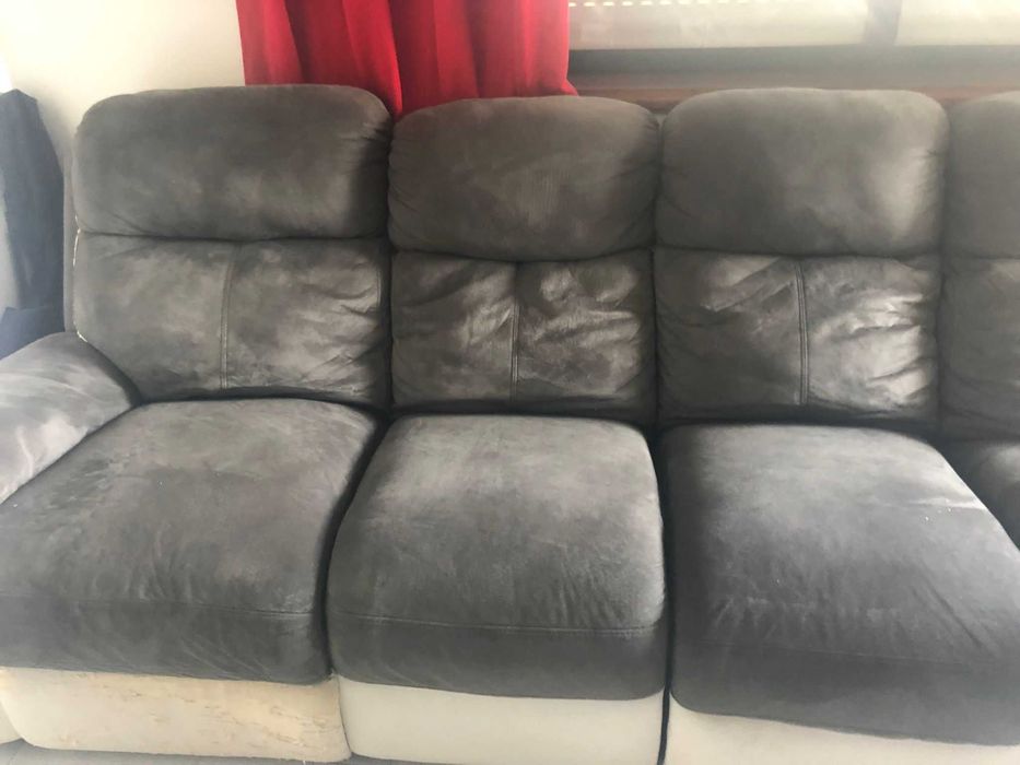 Sofá, grátis a quem vier buscar