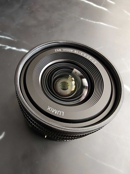 Aparat Panasonic Lumix S5 plus obiektyw 18-40mm