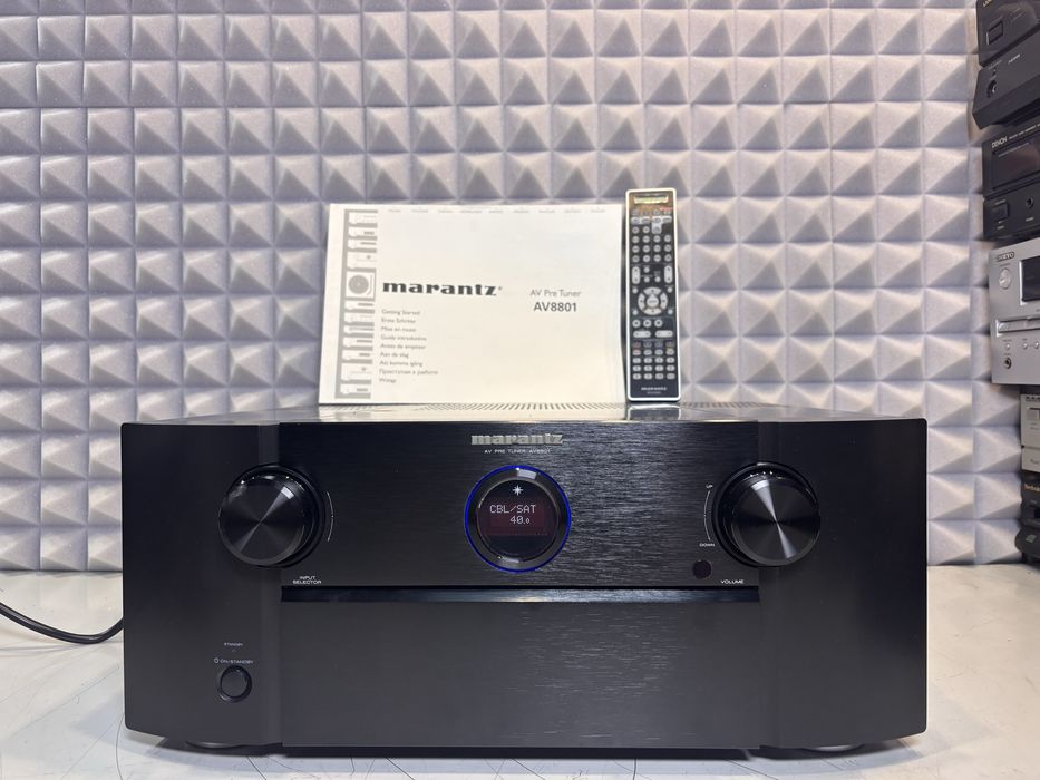 Amplituner Marantz AV 8801 + zestaw oryginalnych akcesoriów