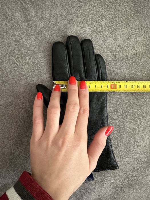 Рукавицы, перчатки шкіряні, жіночі перчатки