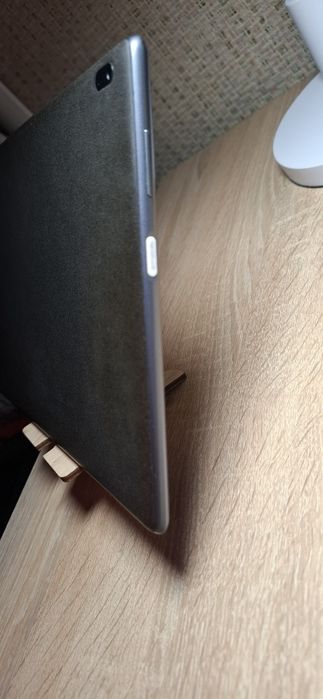 Планшет "Lenovo"