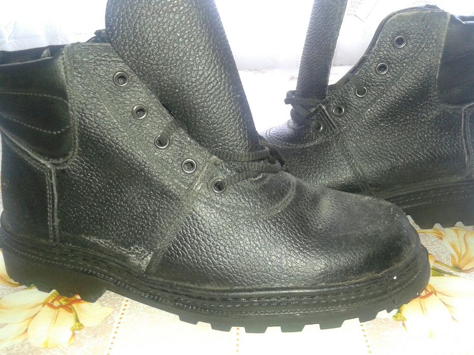 Спецобувь.42р.