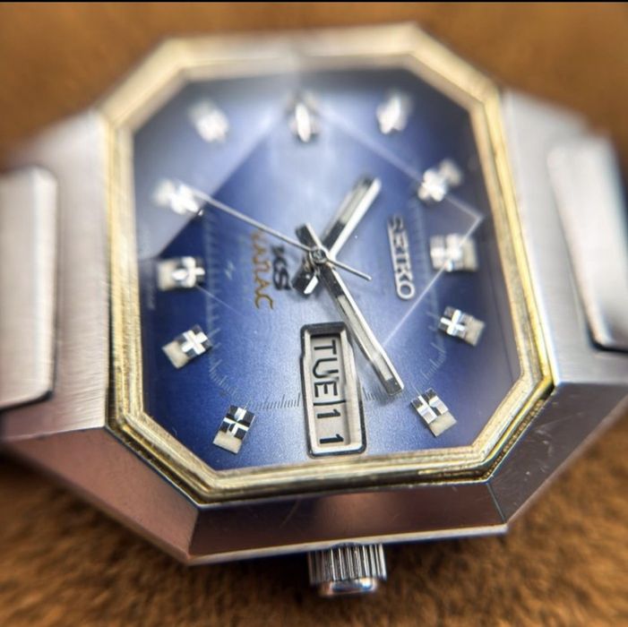 Vanac Special 王映 (Ōei) – Royal Reflection nie omega ,rolex