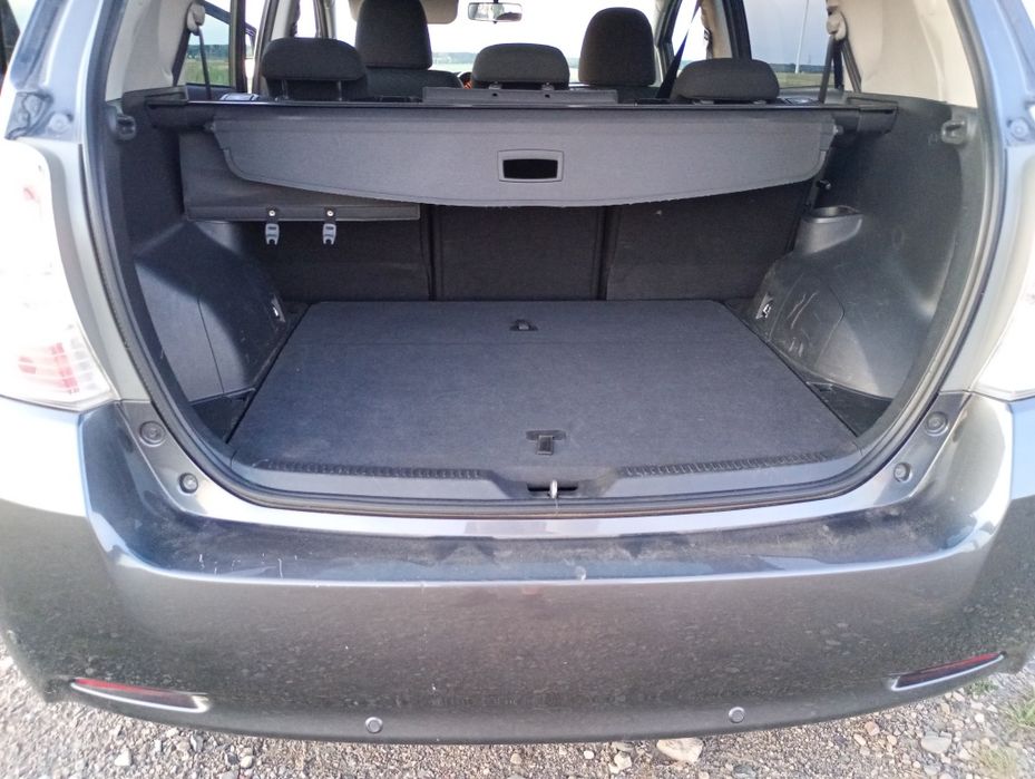 Sprzedam Toyota Verso 1.8 b+LPG 2012.