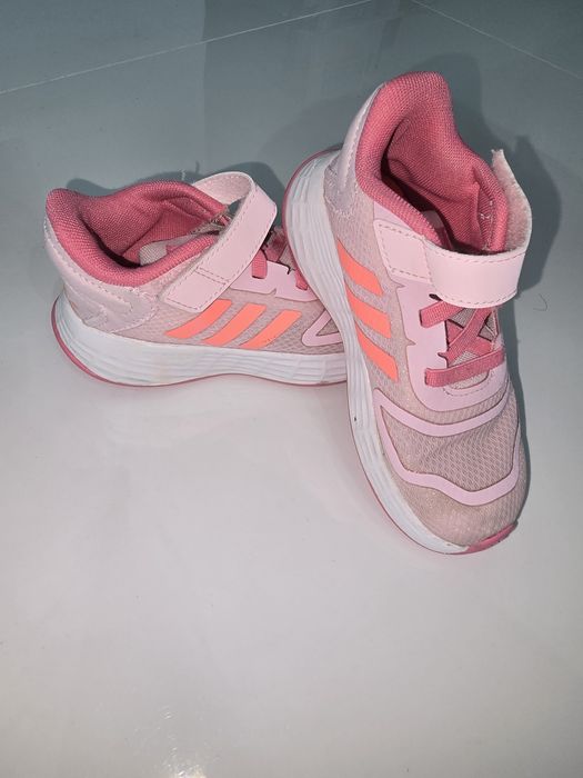 Buciki sportowe adidas rozm 24