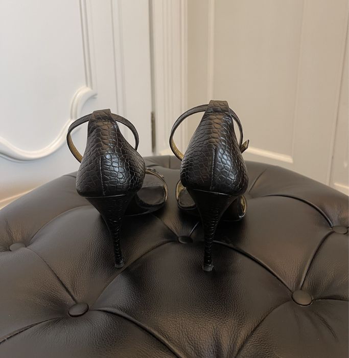 JUST CAVALLI piękne sandalki na obcasie