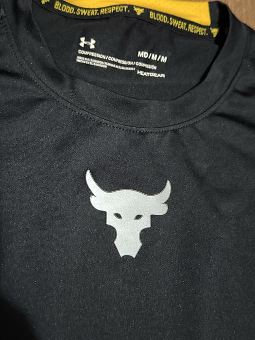 Це чоловіча майка Under Armour Project Rock Tank Top