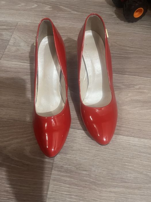 Туфлі нові лодочки жіночі