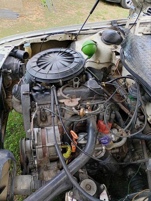 Ауді 100 С3 1988 р.в. 1.8 бензин