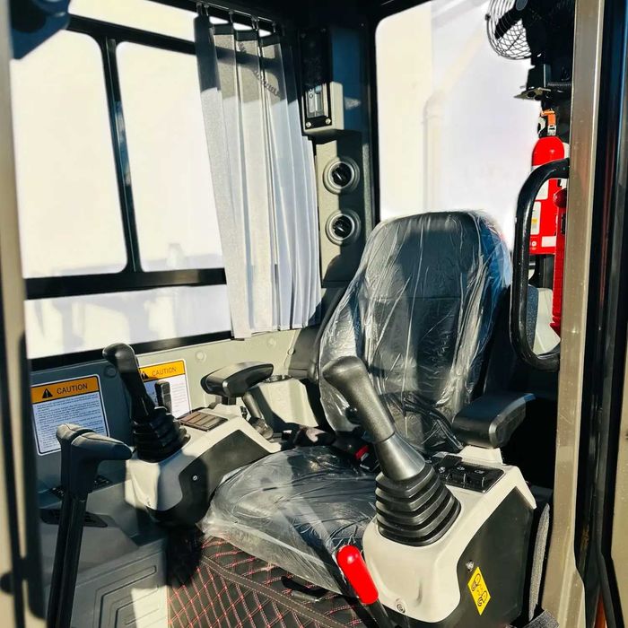 Екскаватор EK3800 (Kubota Engine)