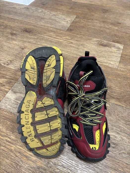 Balenciaga Track Red/Yellow
