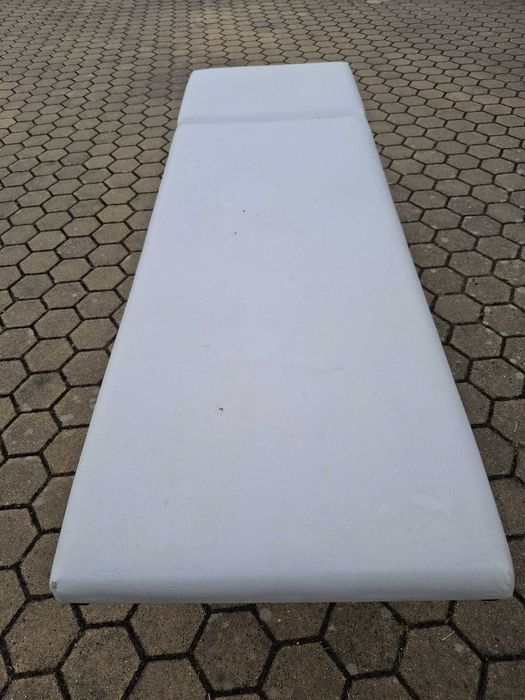 Marquesa de Estética Usada como Nova