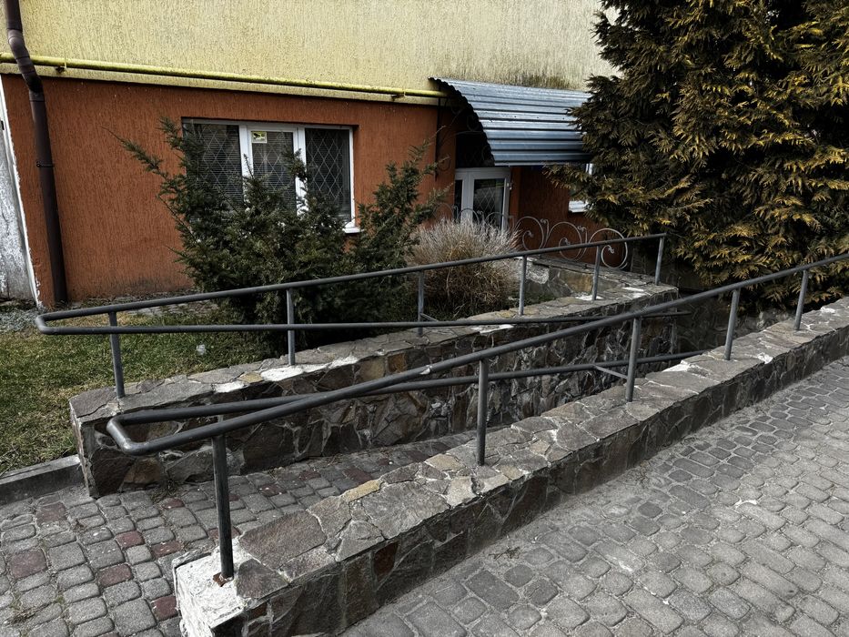 Комерційне приміщення