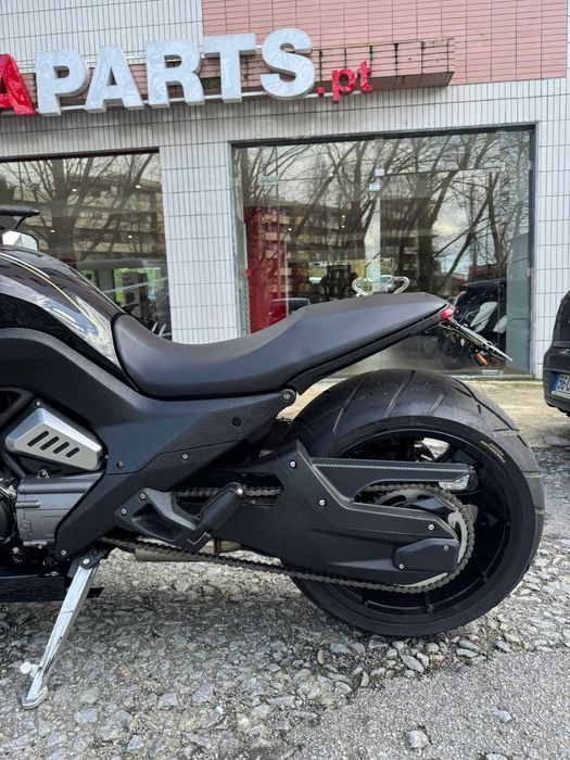 BENDA LFC 700 DE  2025