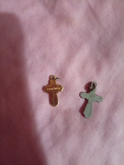 бижутерия и  крестики