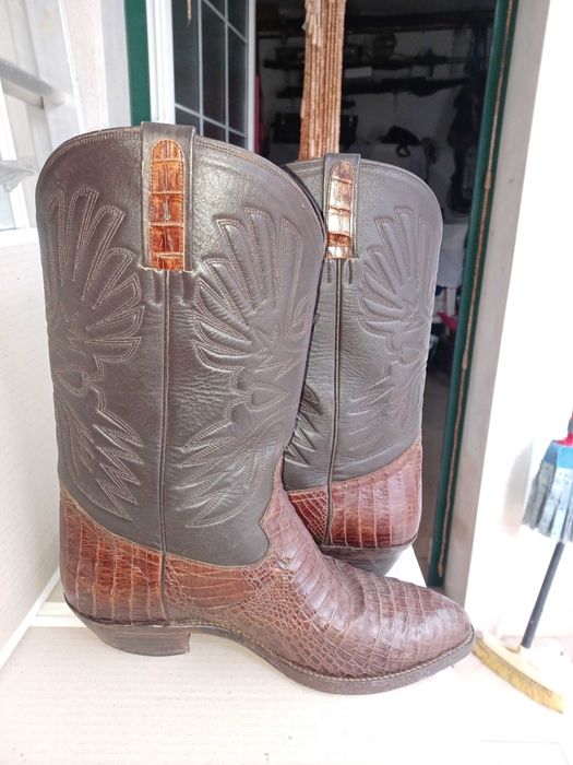 Botas texanas impecáveis