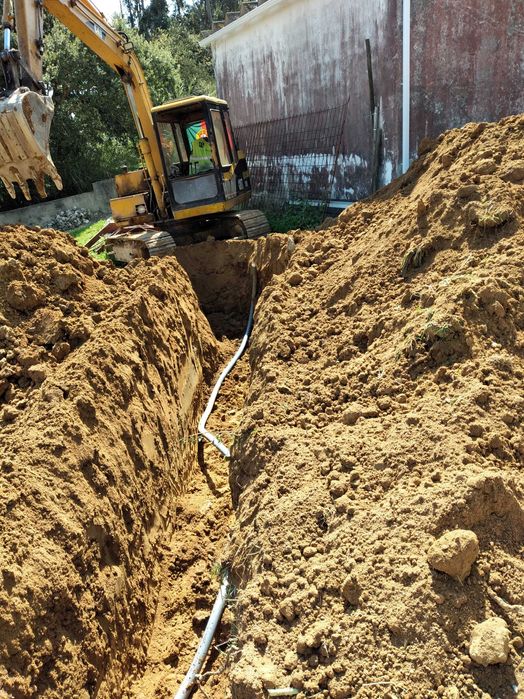 Escavacoes limpeza de terrenos