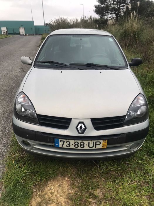 Renault Clio 2  1.5 DCI ano 2003