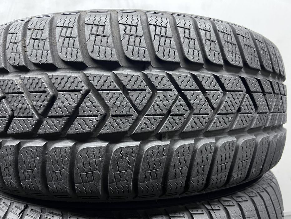 2шт зима 225/45/R18 6,6мм 2022р Pirelli SottoZero 3