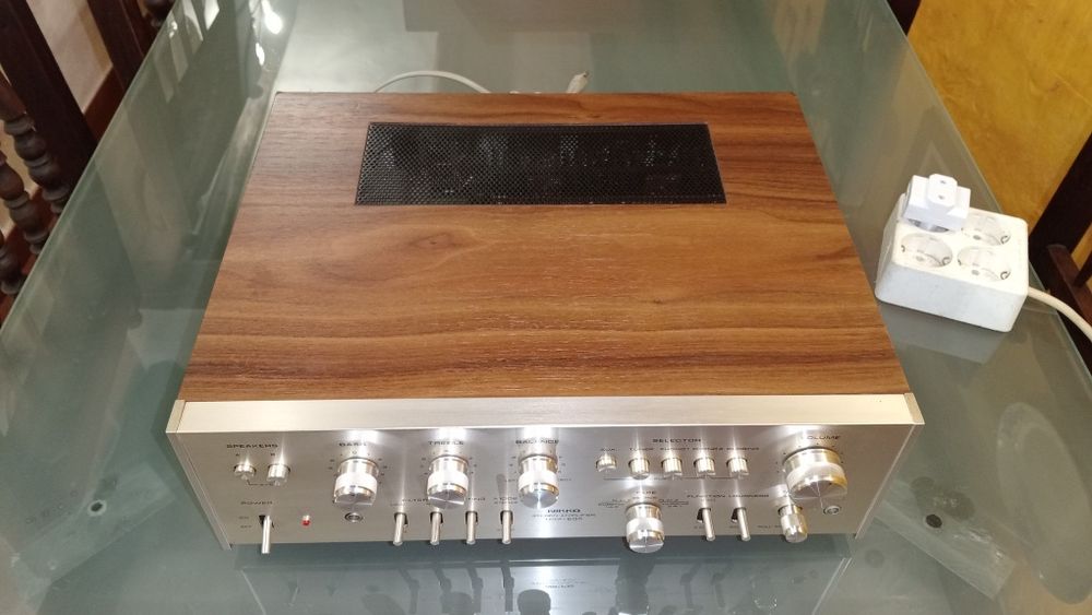Nikko TRM-600 amplificador